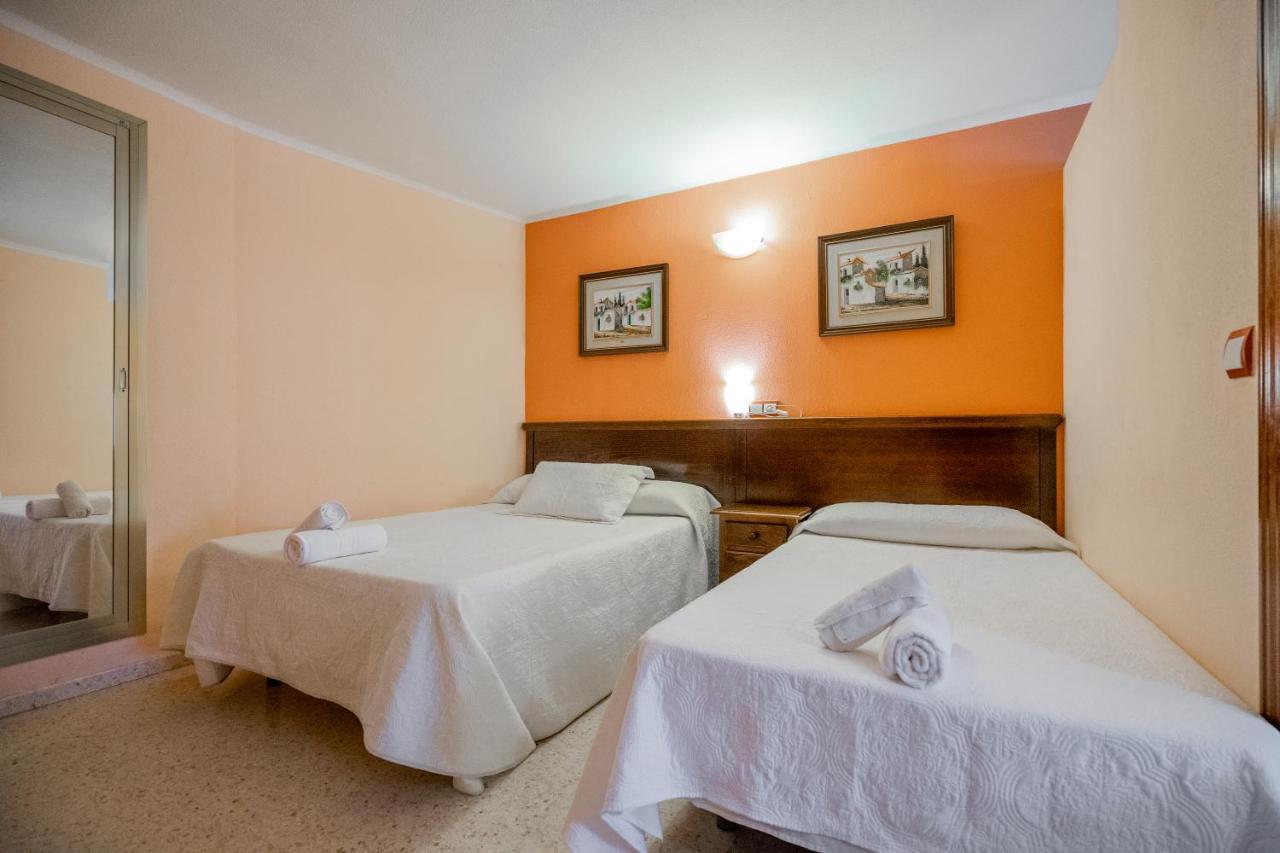 Velis Hotel